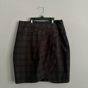 Bedo Size 6 Black and Brown Plaid Pencil Asymmetrical Skirt